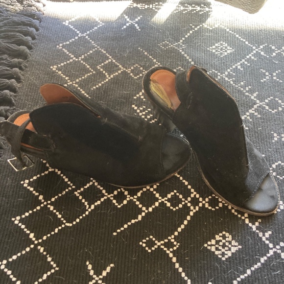 Black suede Frye mules size 10 - Picture 2 of 5